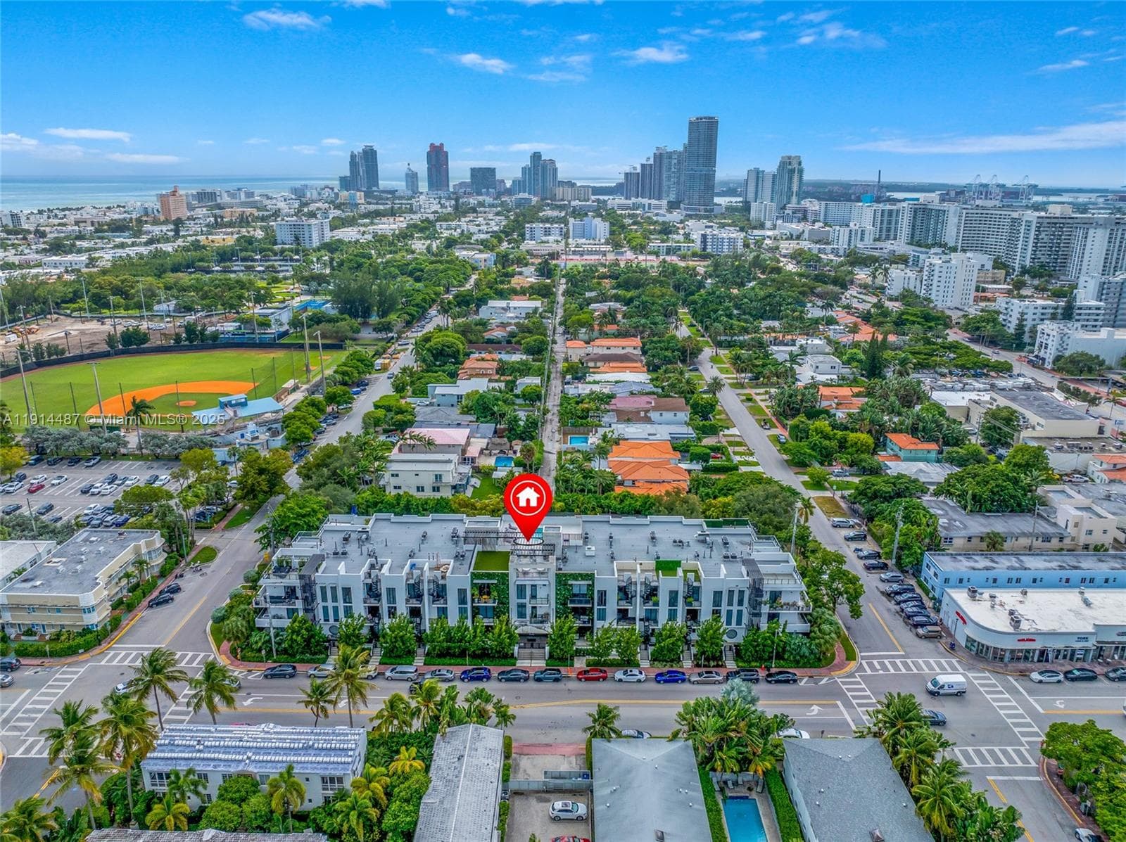 A11914487 — Miami Beach — 51