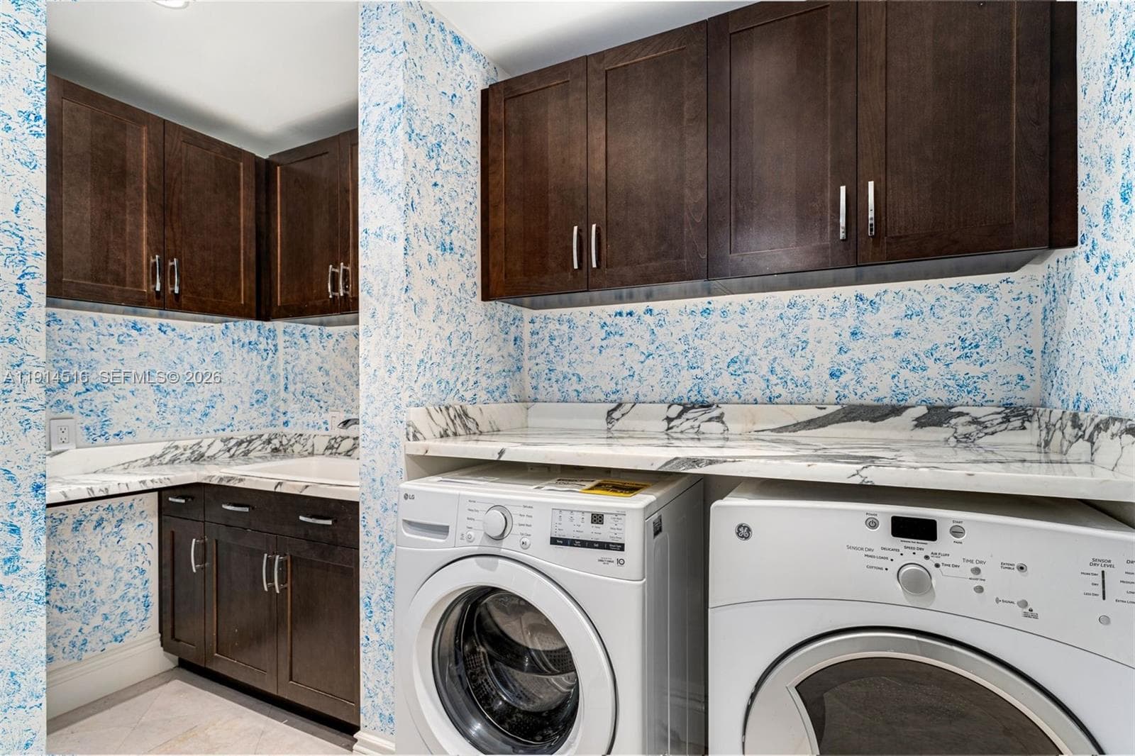 A11914516 — Miami Beach — 45