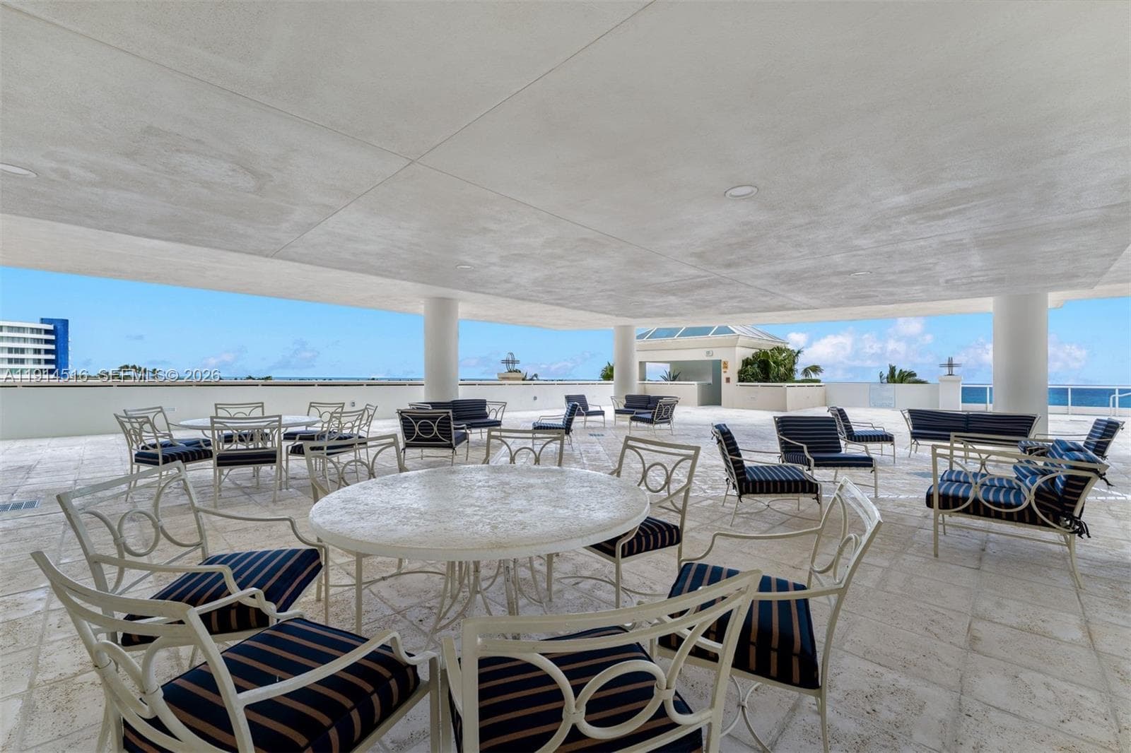 A11914516 — Miami Beach — 50