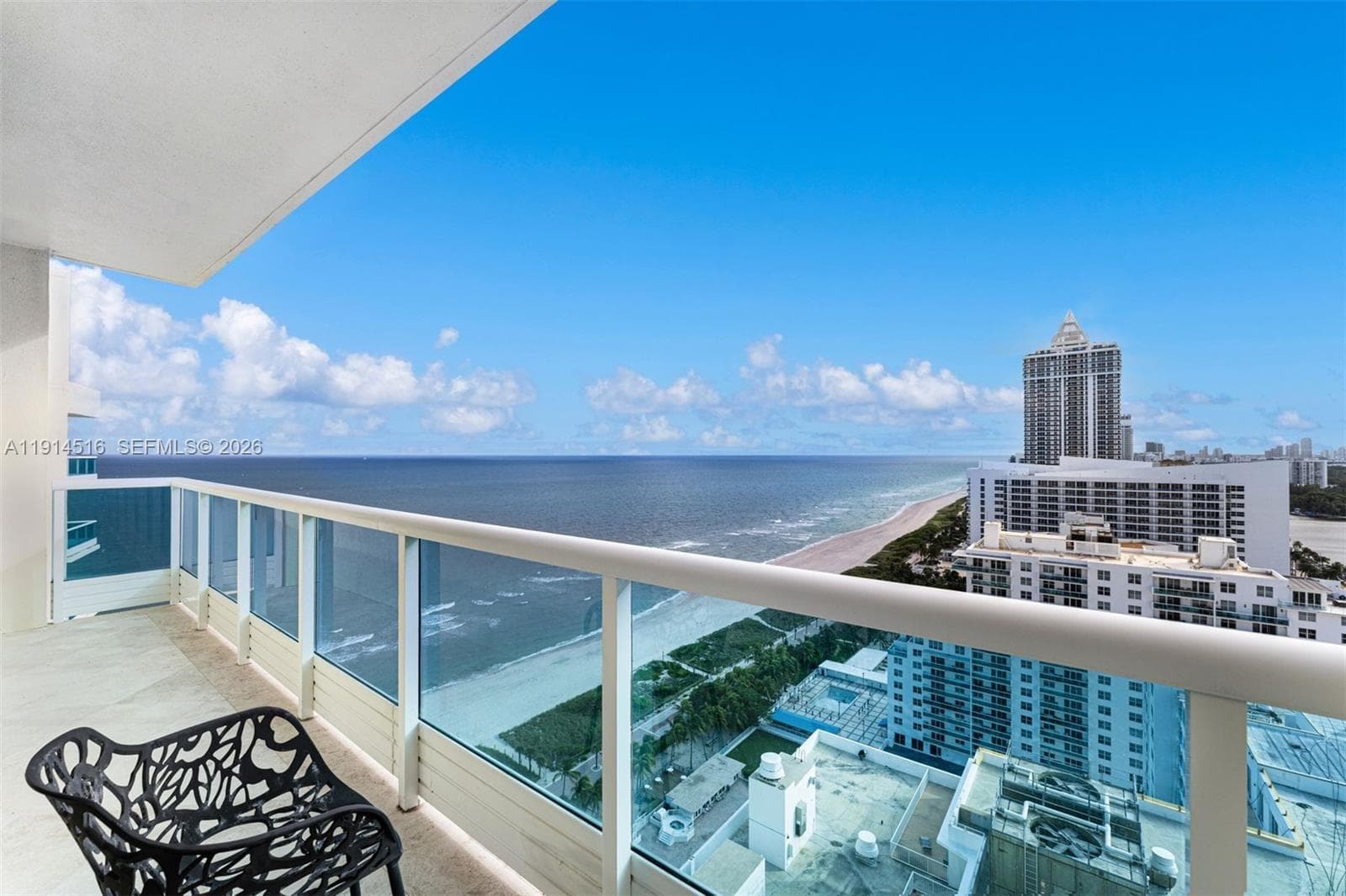 A11914516 — Miami Beach — 15