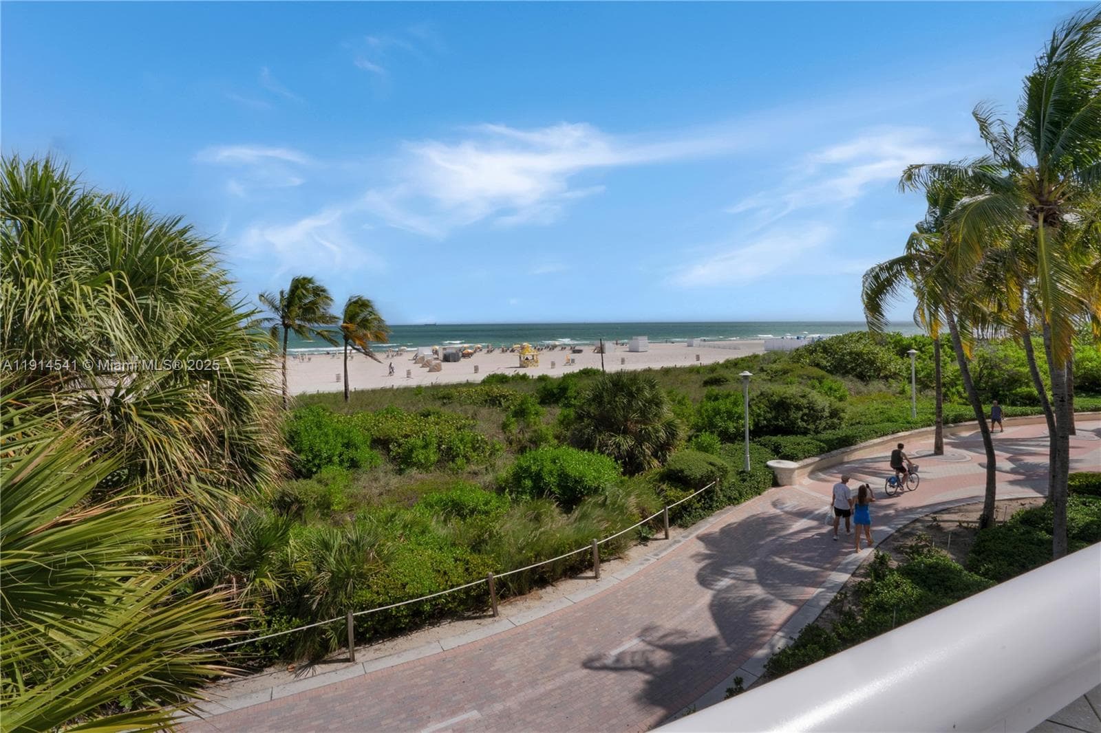 A11914541 — Miami Beach — 22
