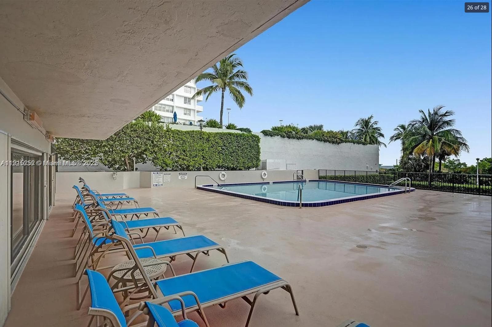 A11915252 — Miami Beach — 5
