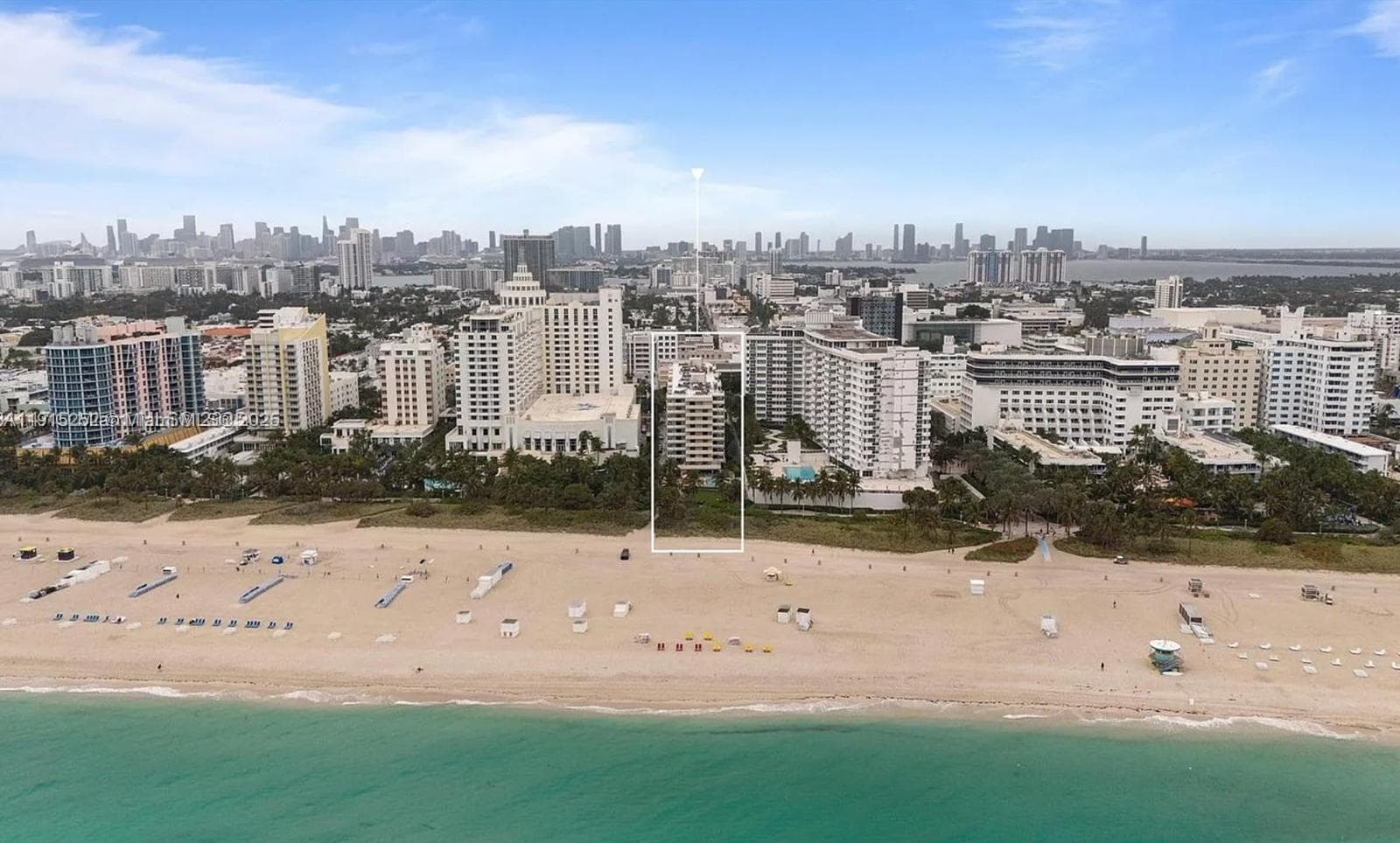 A11915252 — Miami Beach — 24