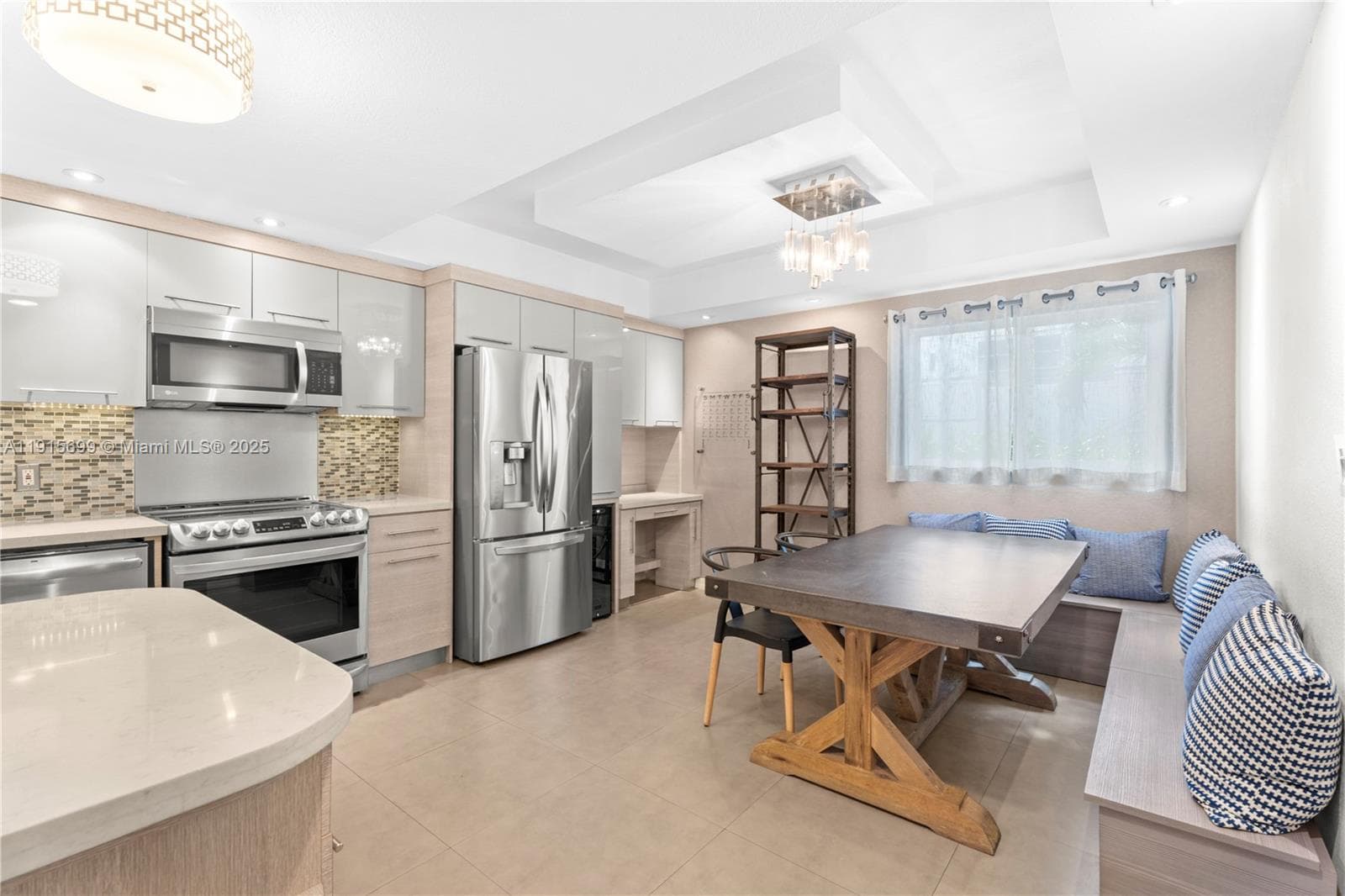 A11915699 — Miami Beach — 8