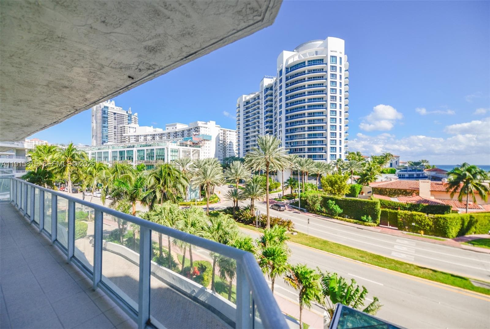 A11915815 — Miami Beach — 23