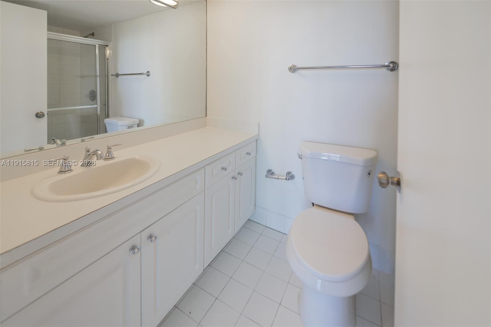 A11915815 — Miami Beach — 20