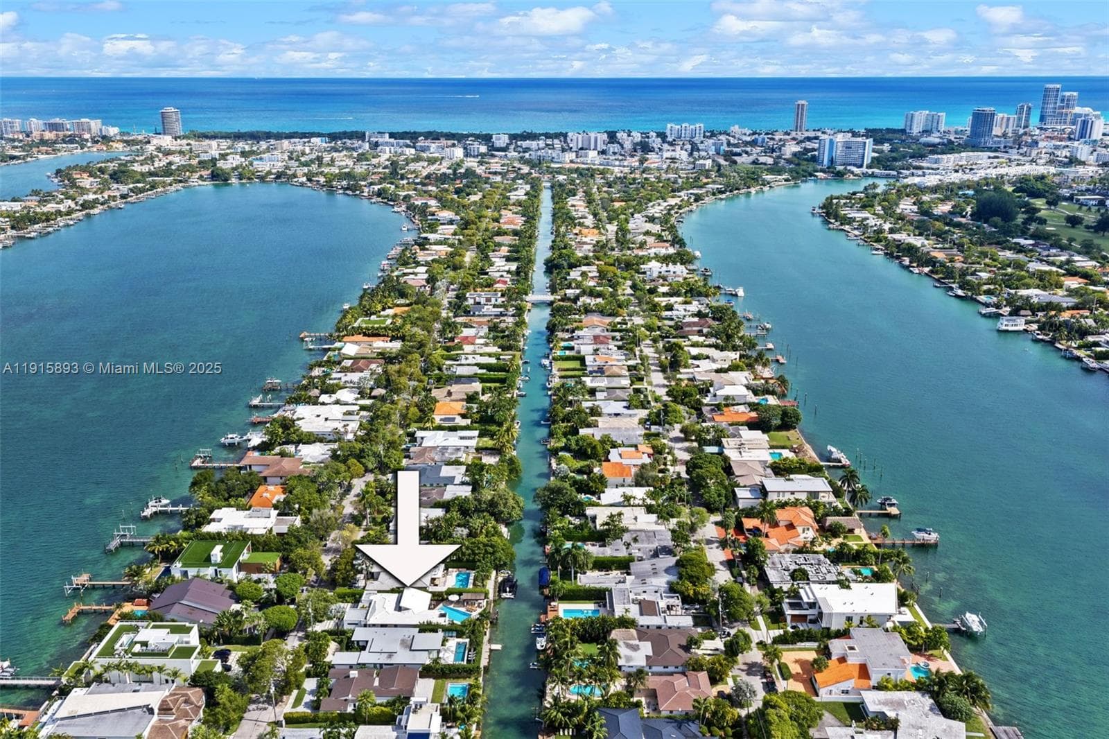 A11915893 — Miami Beach — 38