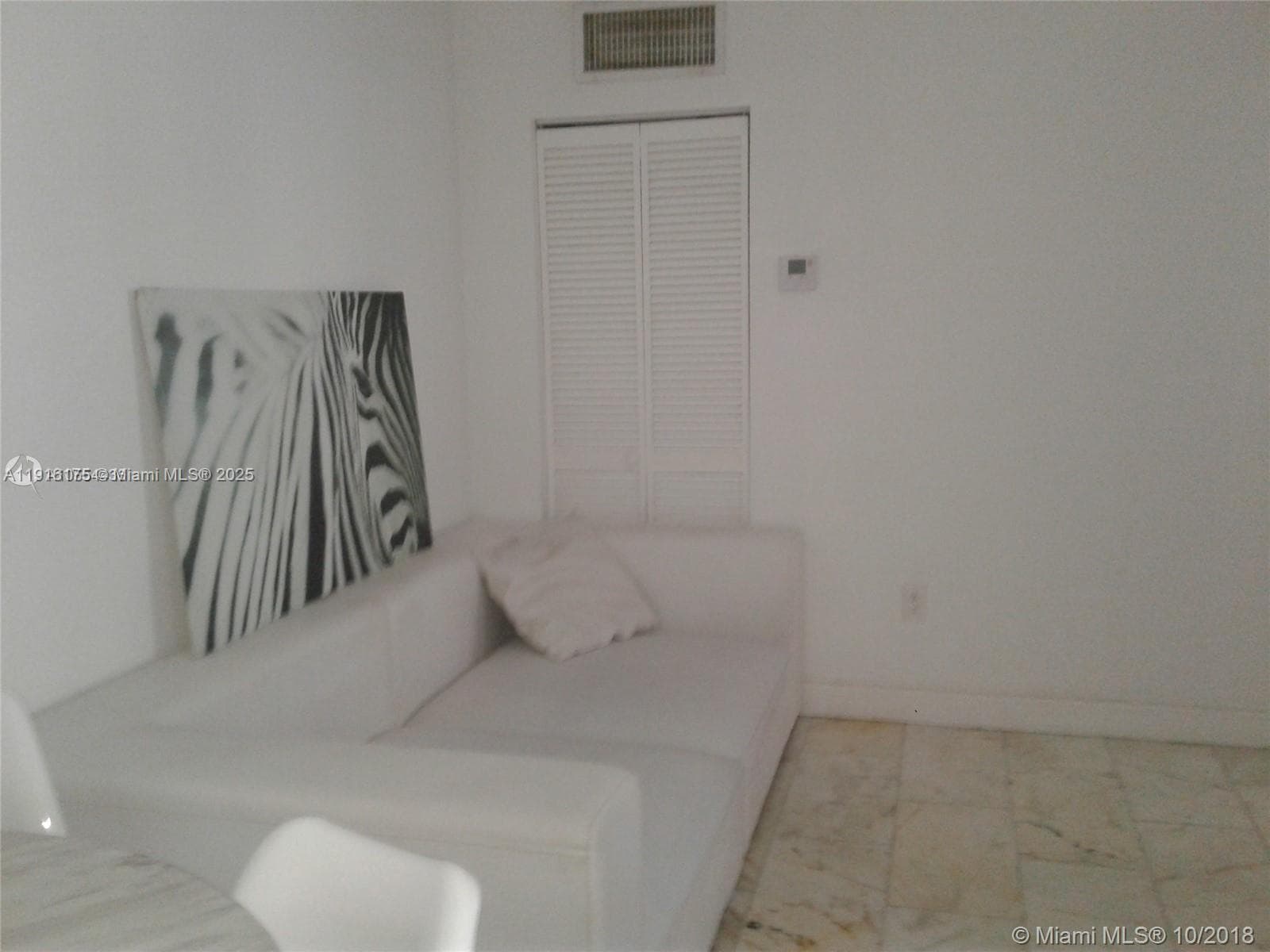 A11916175 — Miami Beach — 10