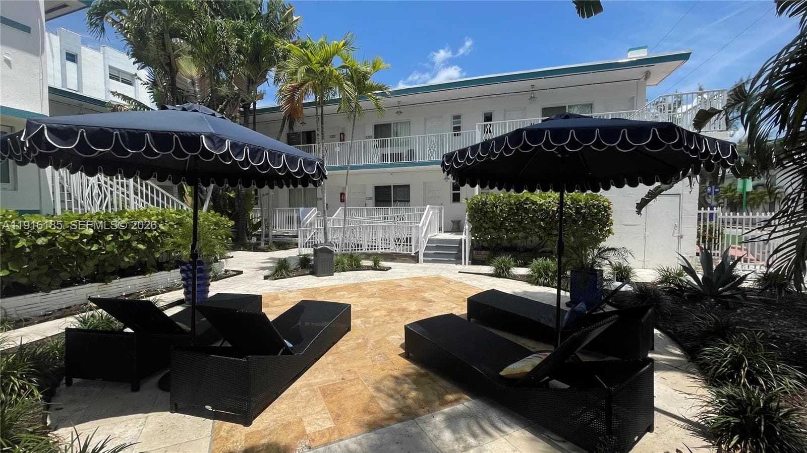 A11916185 — Miami Beach — 6