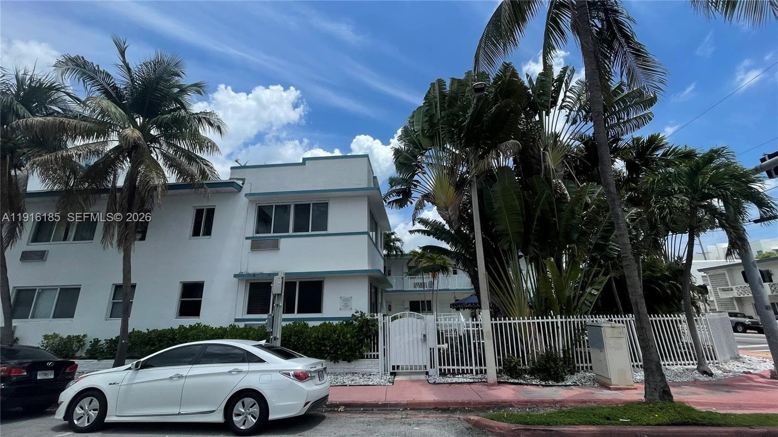 A11916185 — Miami Beach — 13
