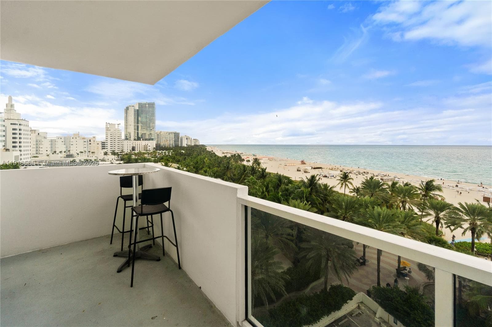 A11916565 — Miami Beach — 2