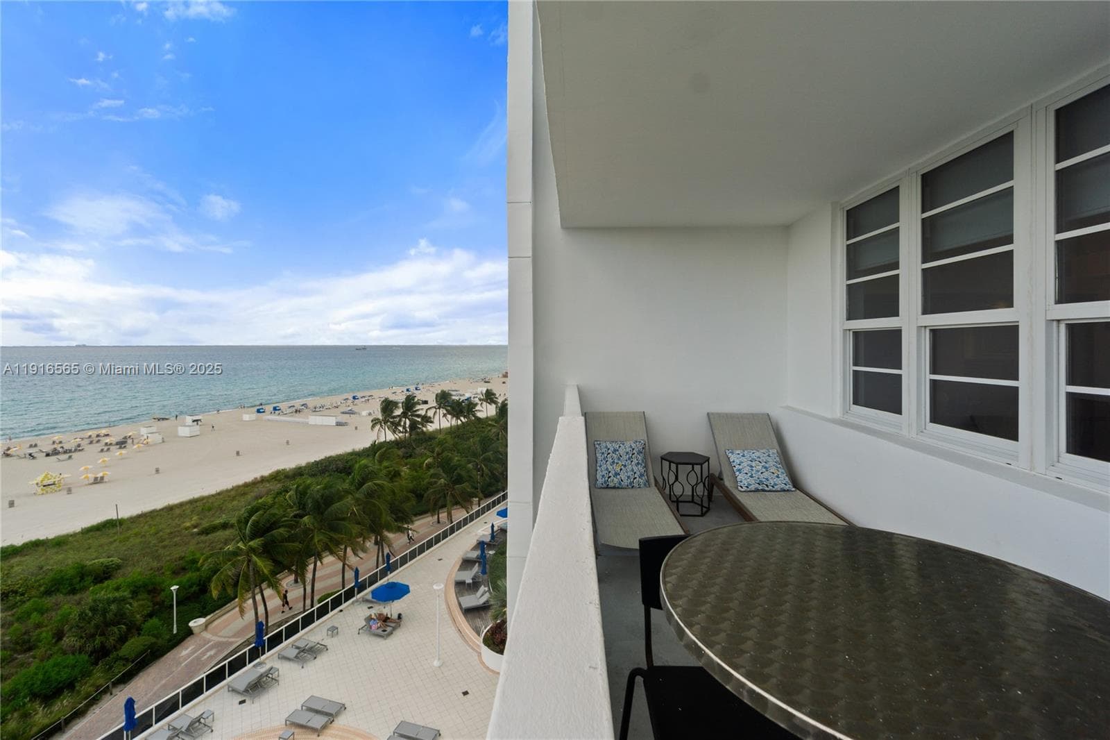 A11916565 — Miami Beach — 21