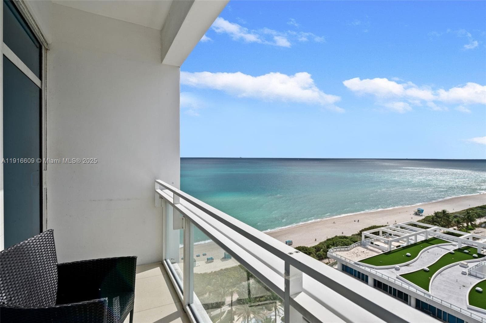 A11916609 — Miami Beach — 2