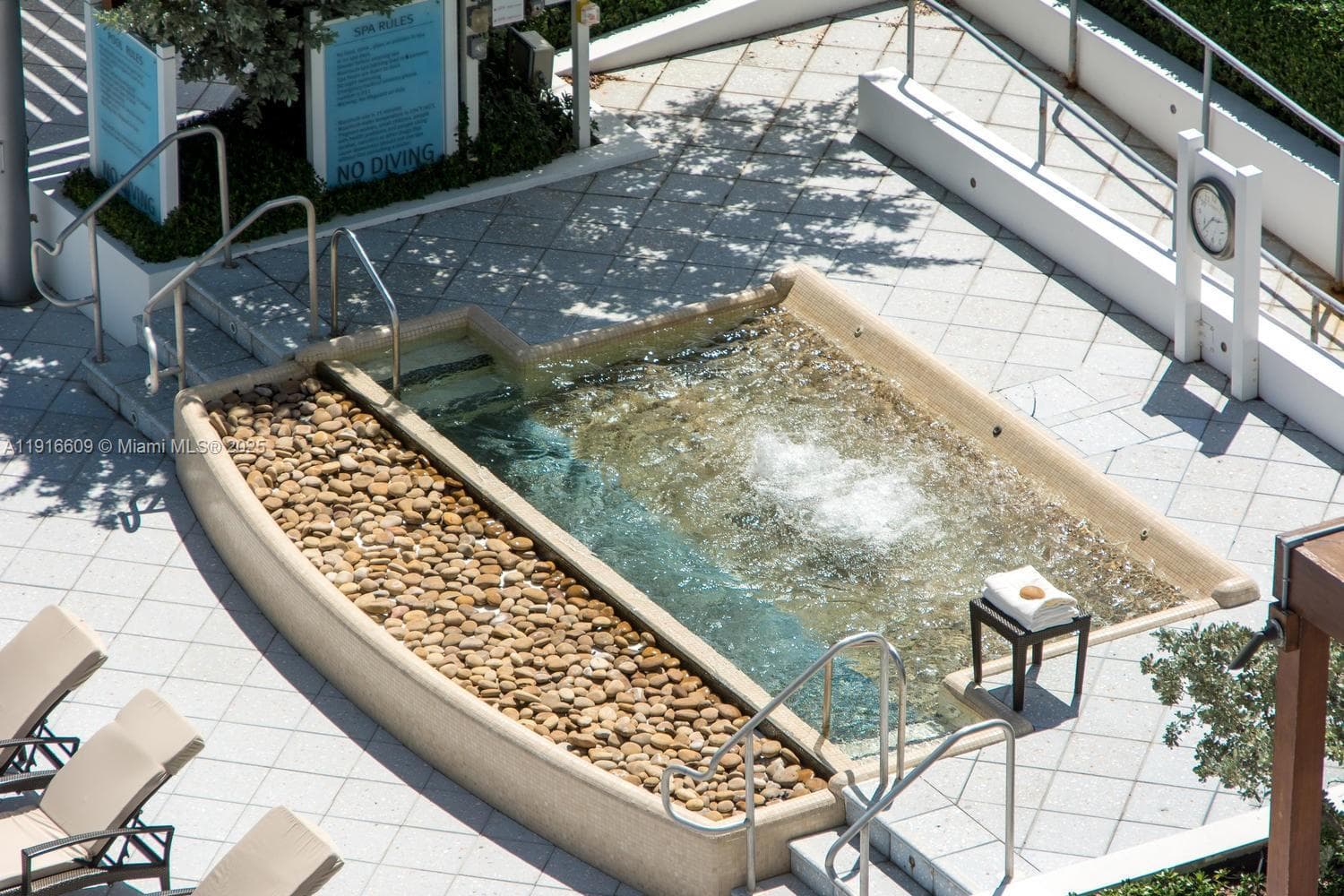 A11916609 — Miami Beach — 42