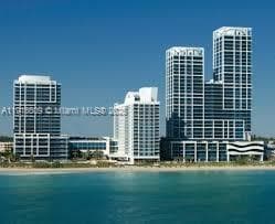 A11916609 — Miami Beach — 34