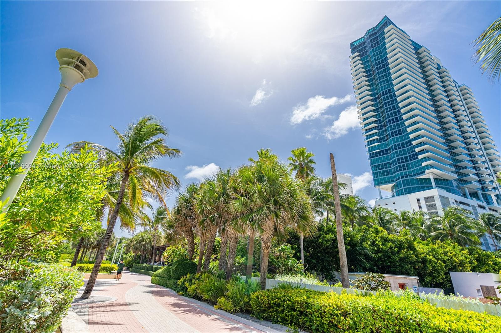 A11916694 — Miami Beach — 43