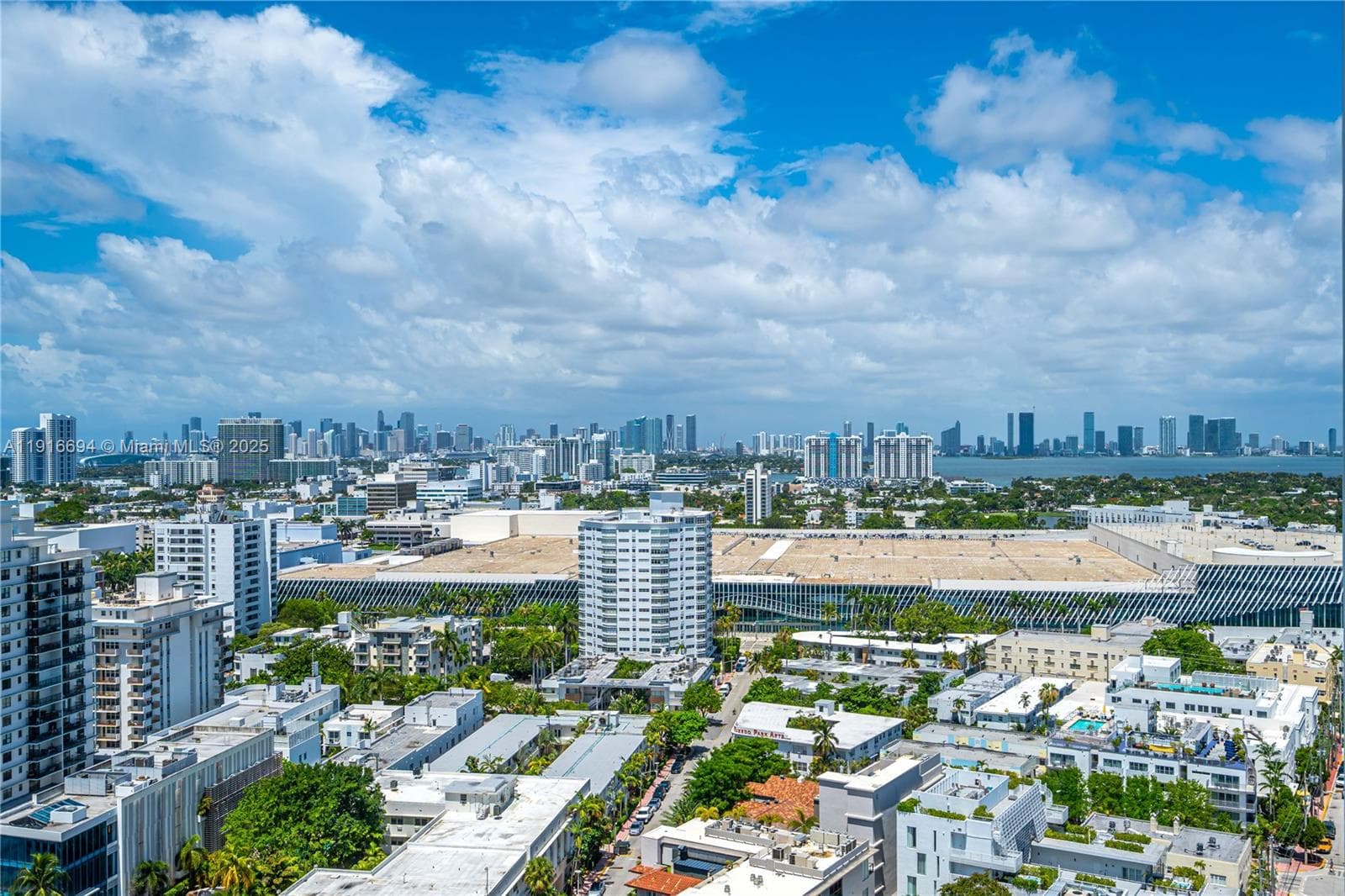 A11916694 — Miami Beach — 16