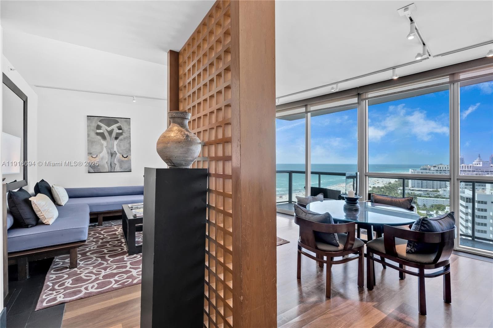 A11916694 — Miami Beach — 8