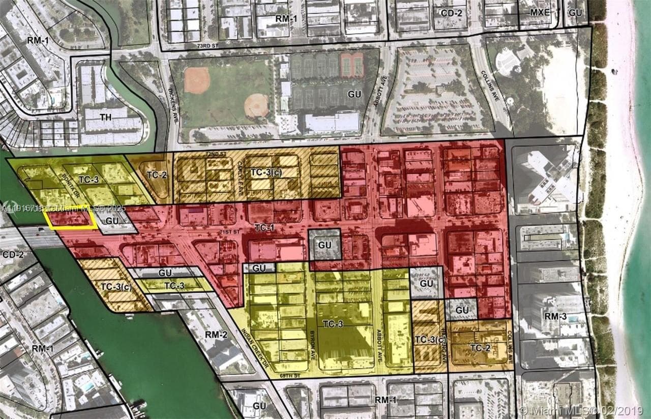 A11916716 — Miami Beach — 7