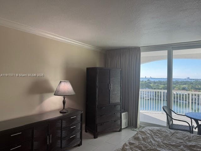 A11917071 — Miami Beach — 27