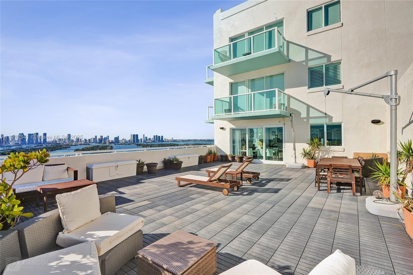 A11917341 — Miami Beach — 22