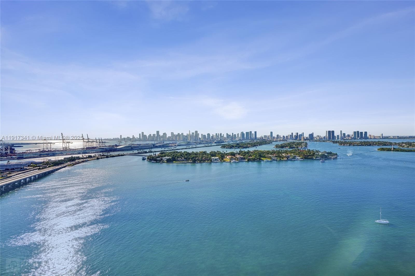 A11917341 — Miami Beach — 24
