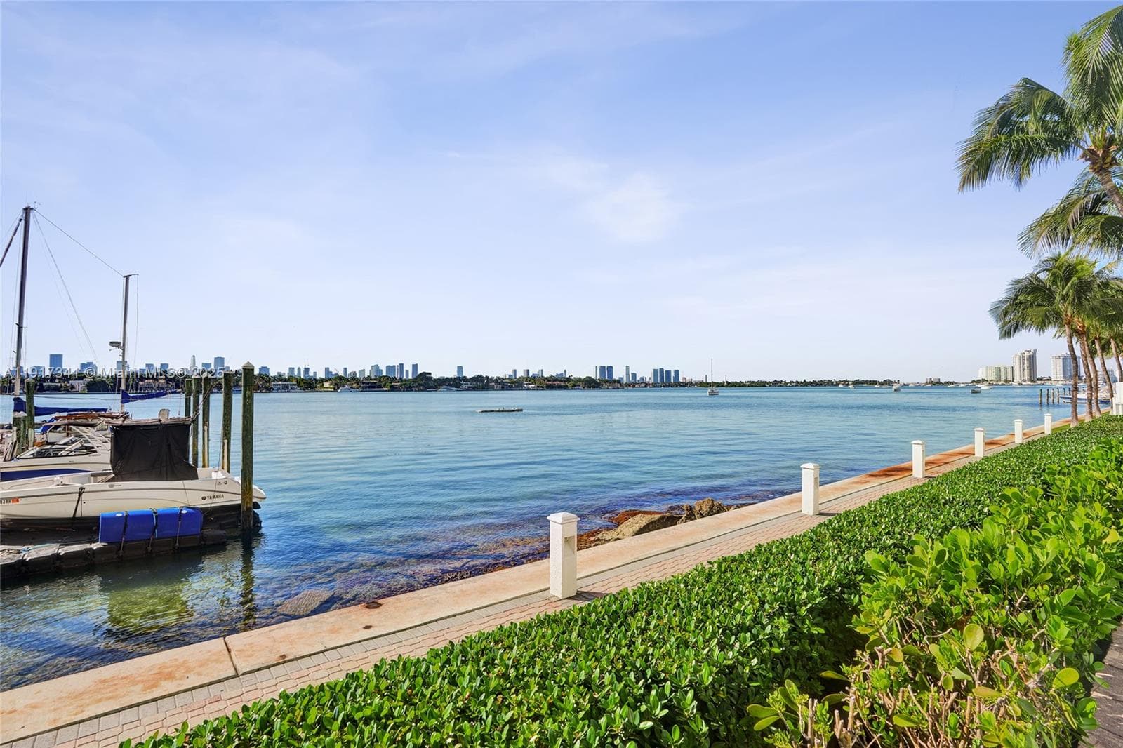 A11917341 — Miami Beach — 55