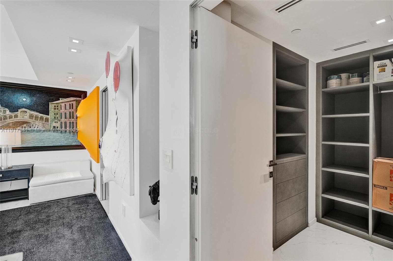 A11917341 — Miami Beach — 39