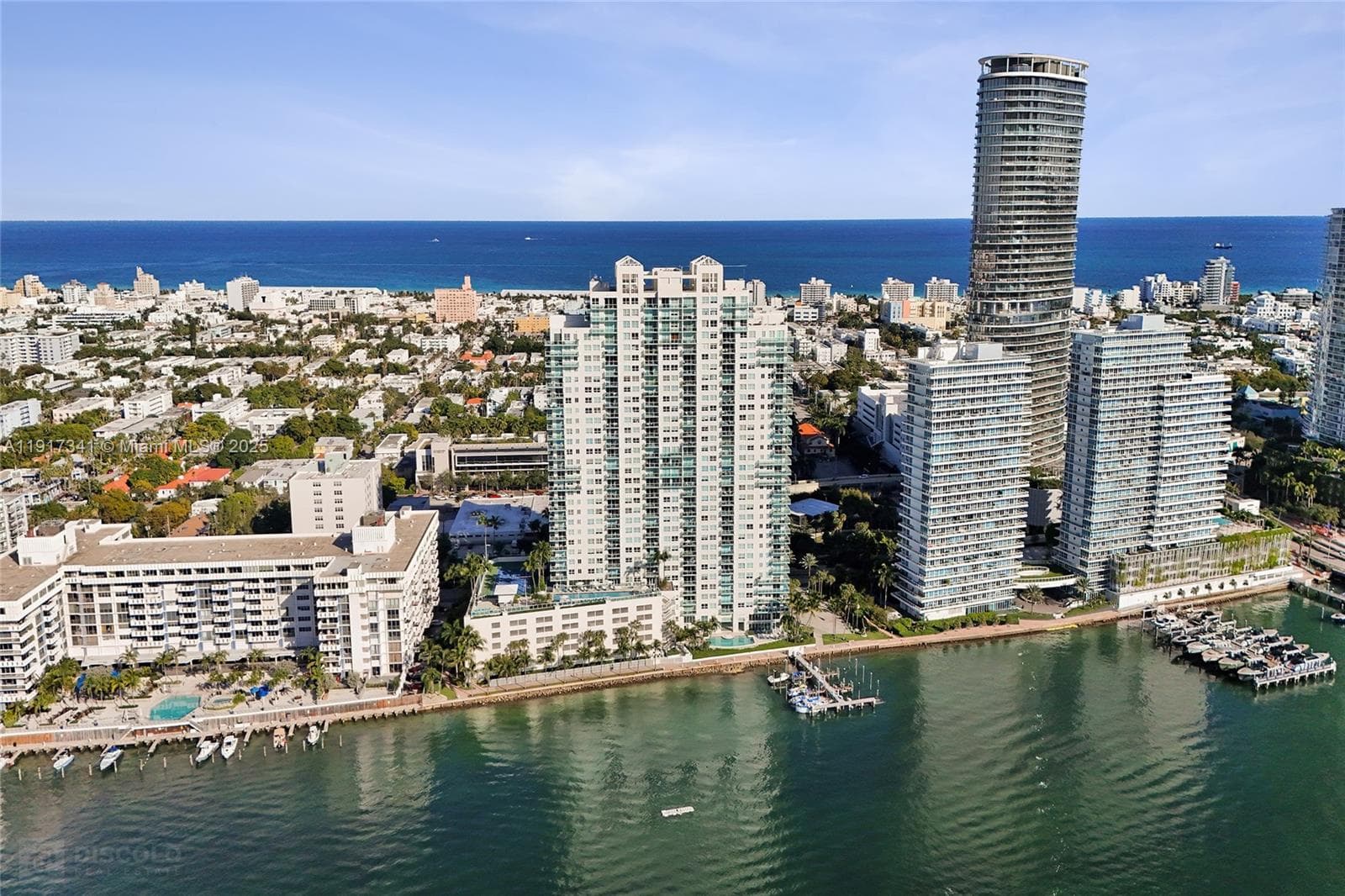 A11917341 — Miami Beach — 74