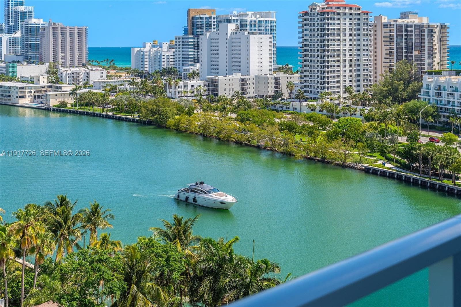 A11917726 — Miami Beach — 20