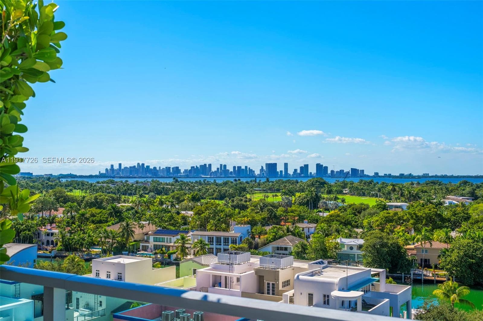 A11917726 — Miami Beach — 14