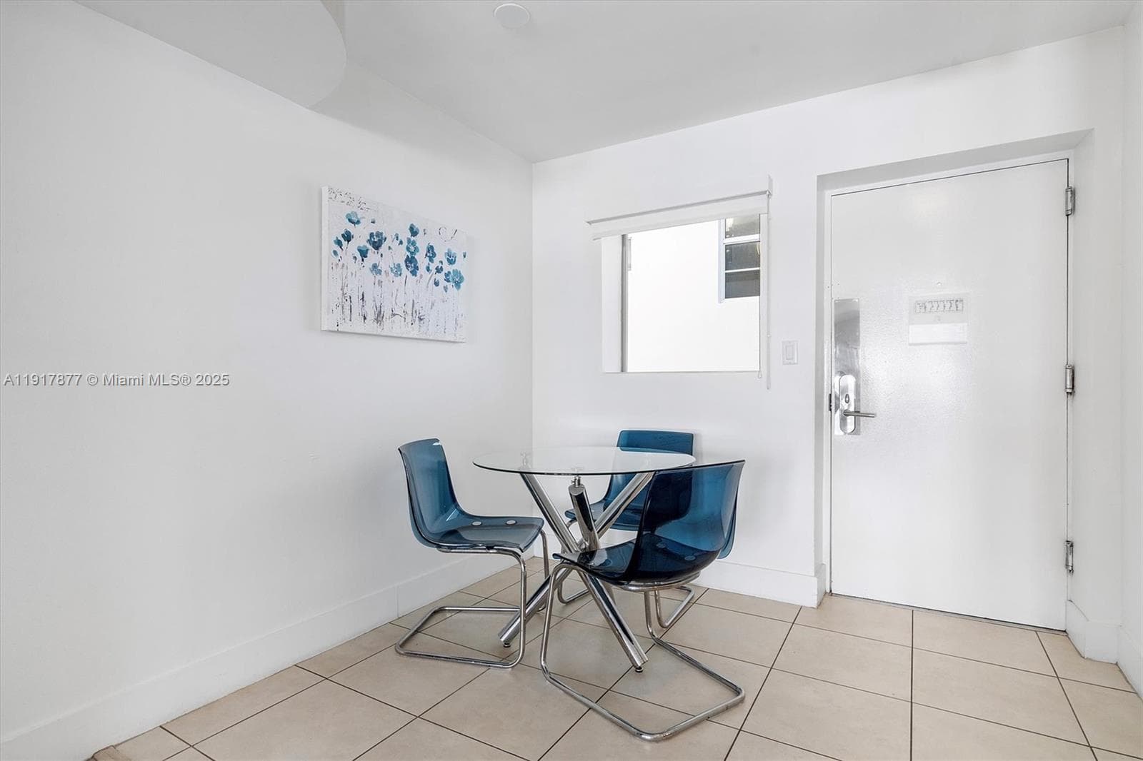 A11917877 — Miami Beach — 22