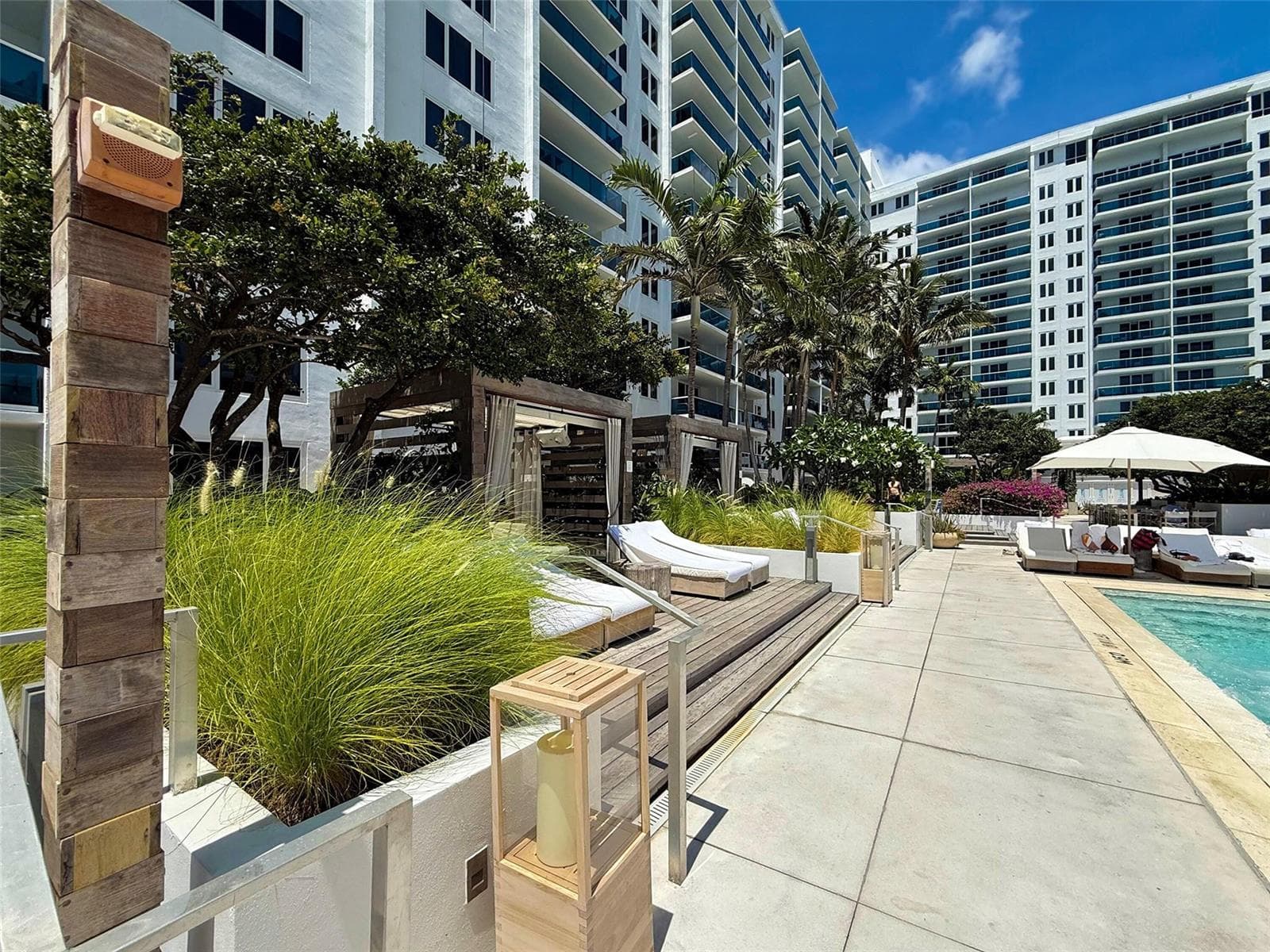 F10537659 — Miami Beach — 12