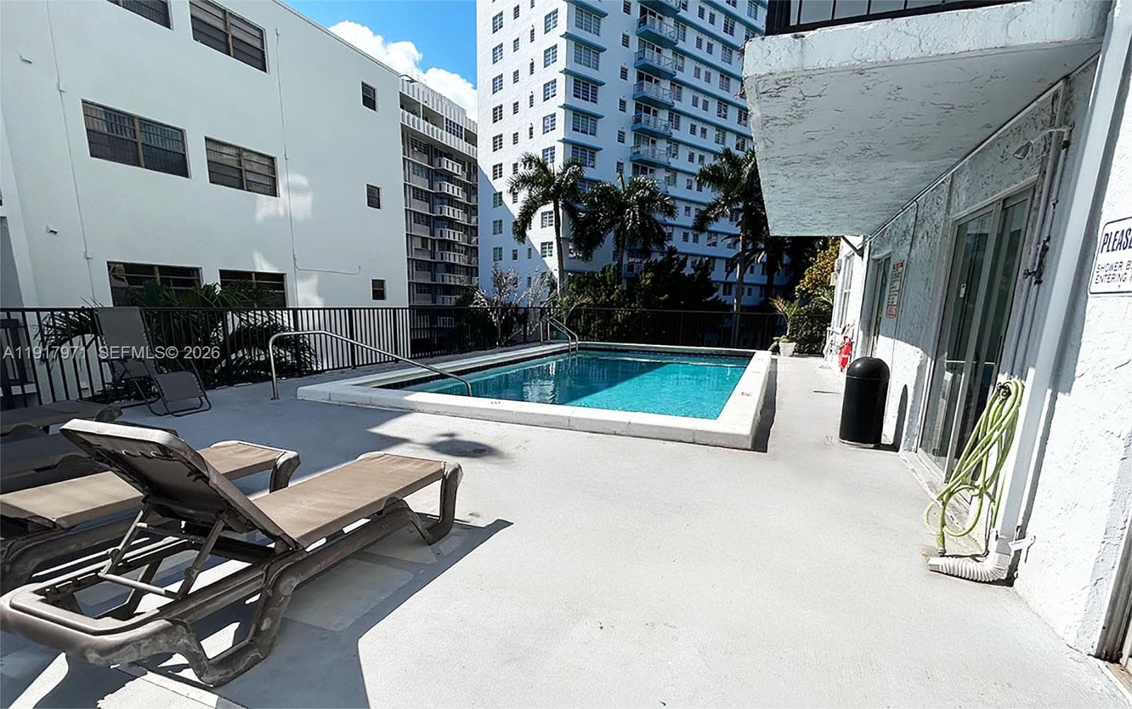 A11917971 — Miami Beach — 13