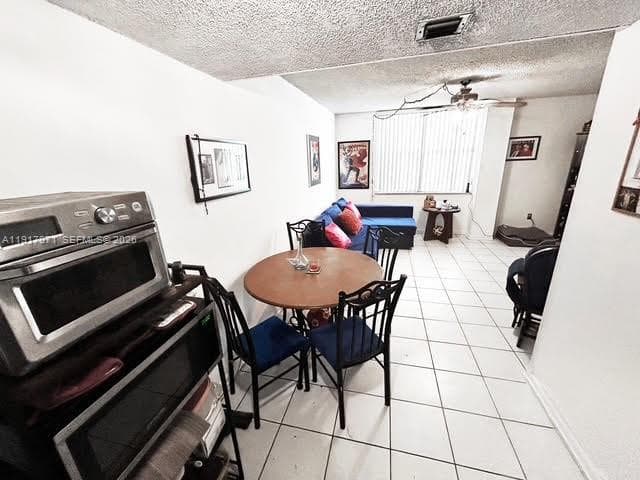A11917971 — Miami Beach — 5