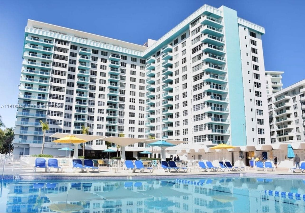 A11918343 — Miami Beach — 5