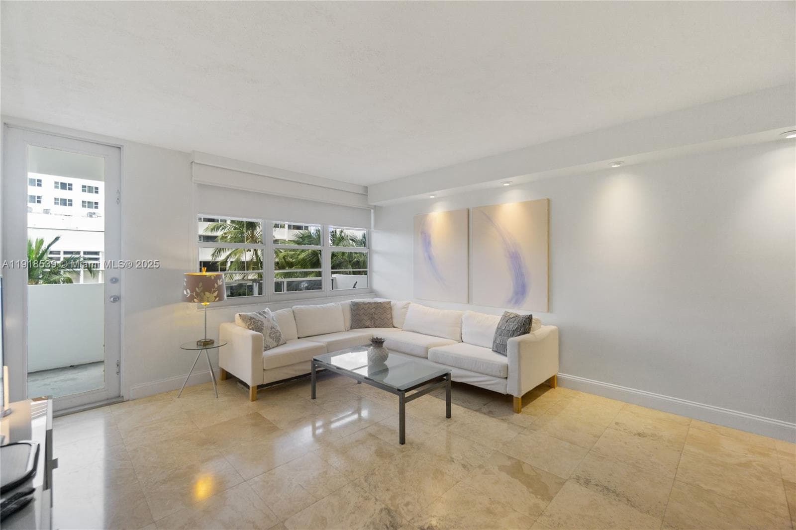 A11918539 — Miami Beach — 5