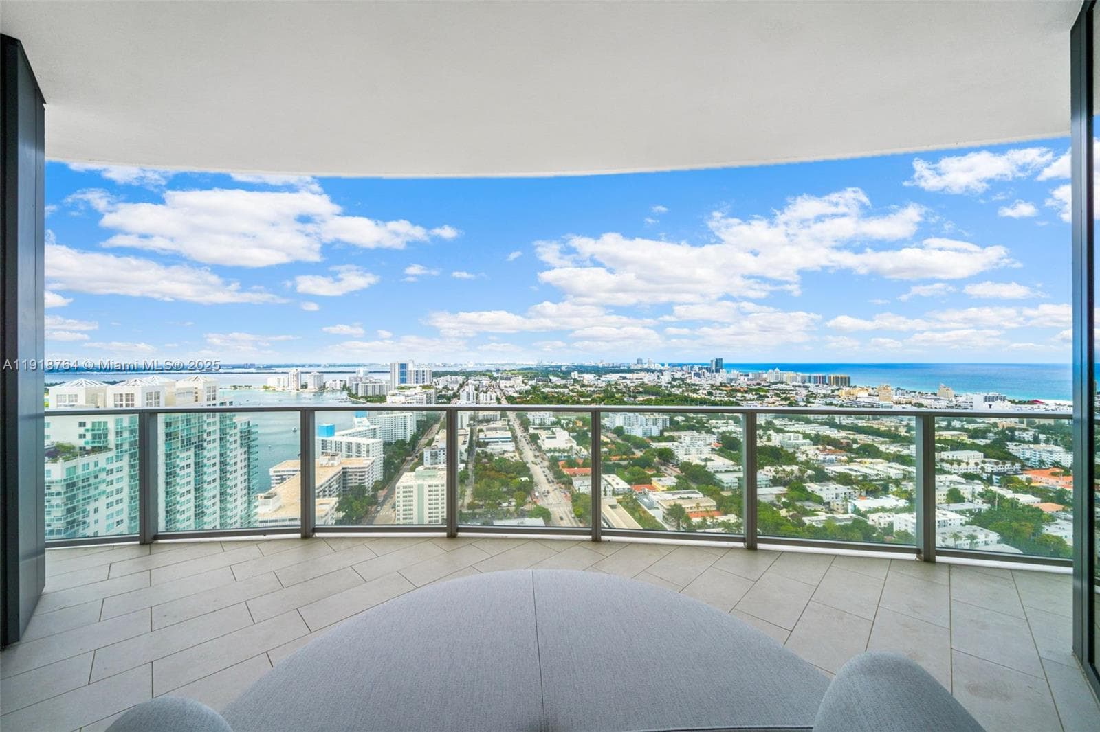 A11918764 — Miami Beach — 26