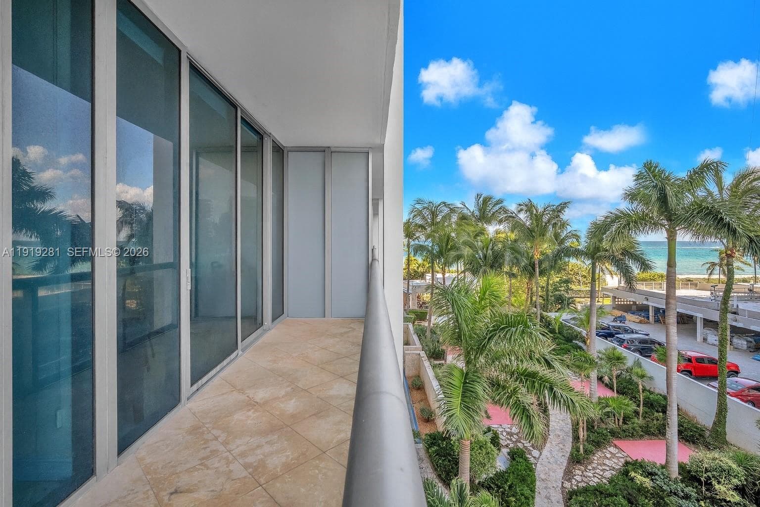 A11919281 — Miami Beach — 23