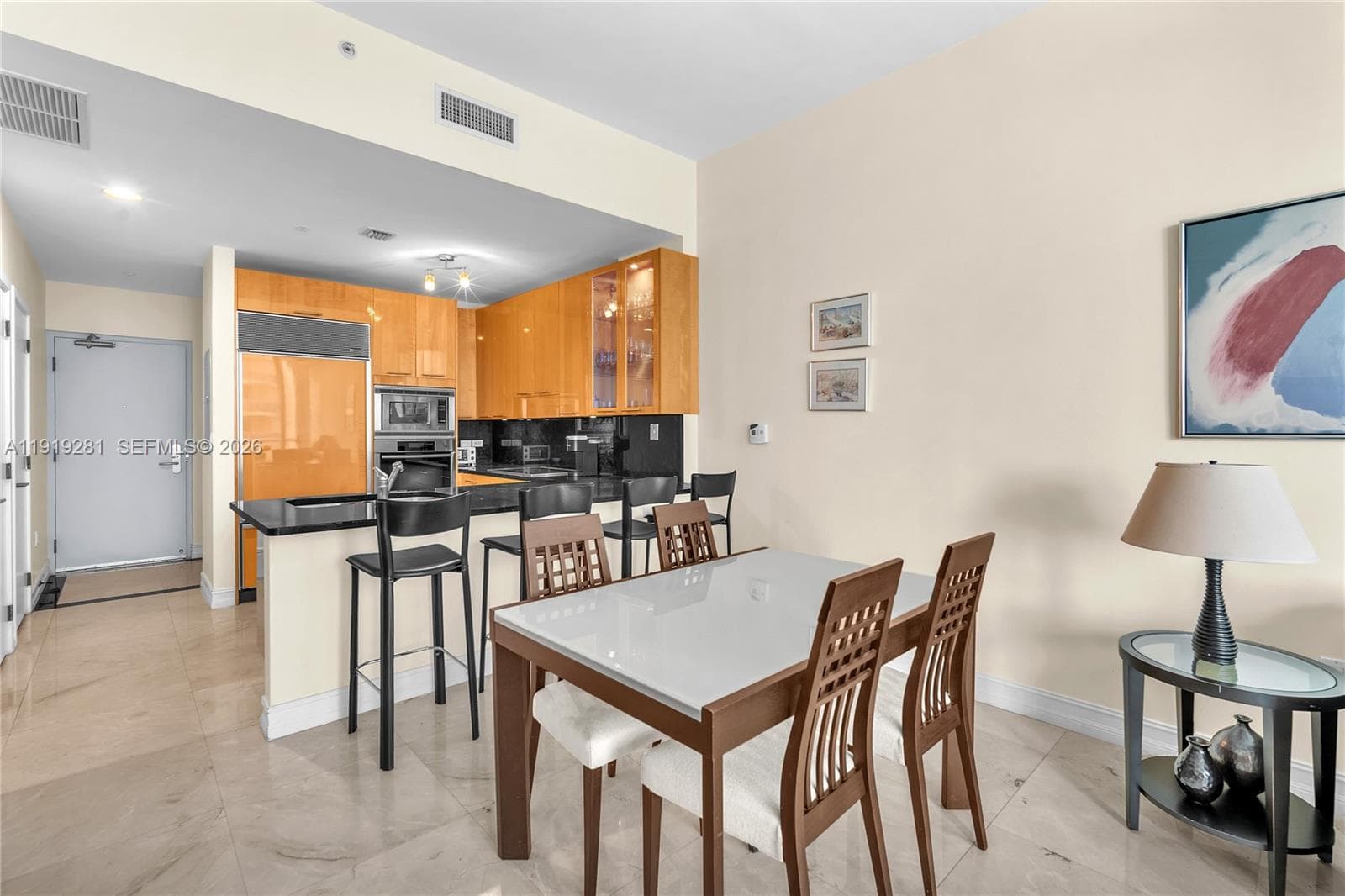 A11919281 — Miami Beach — 6