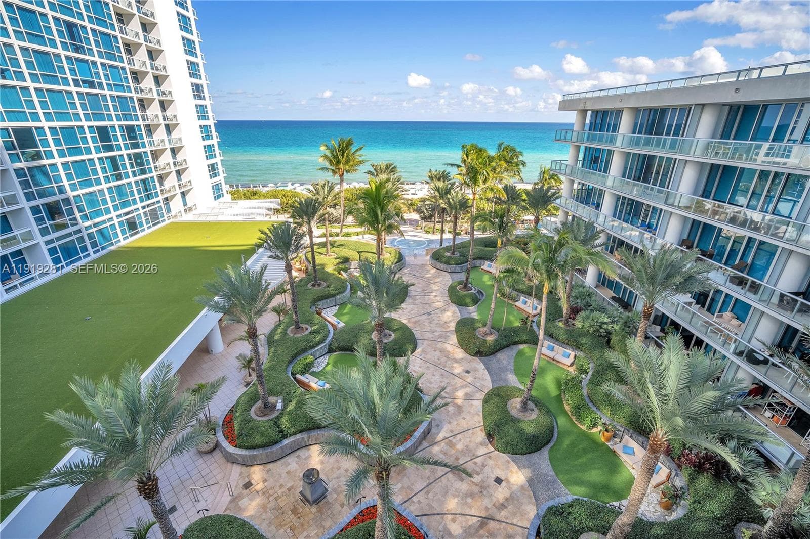 A11919281 — Miami Beach — 30