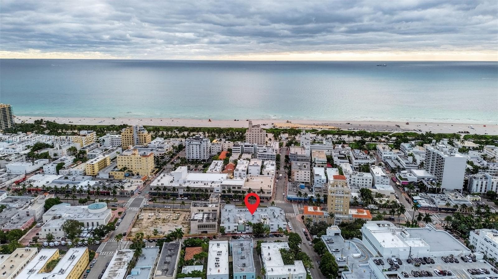 A11919413 — Miami Beach — 16
