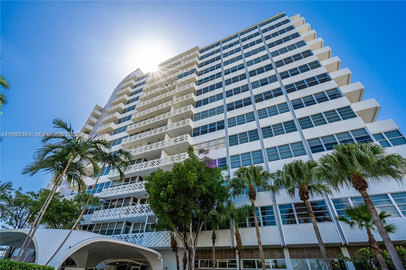 A11921194 — Miami Beach — 5