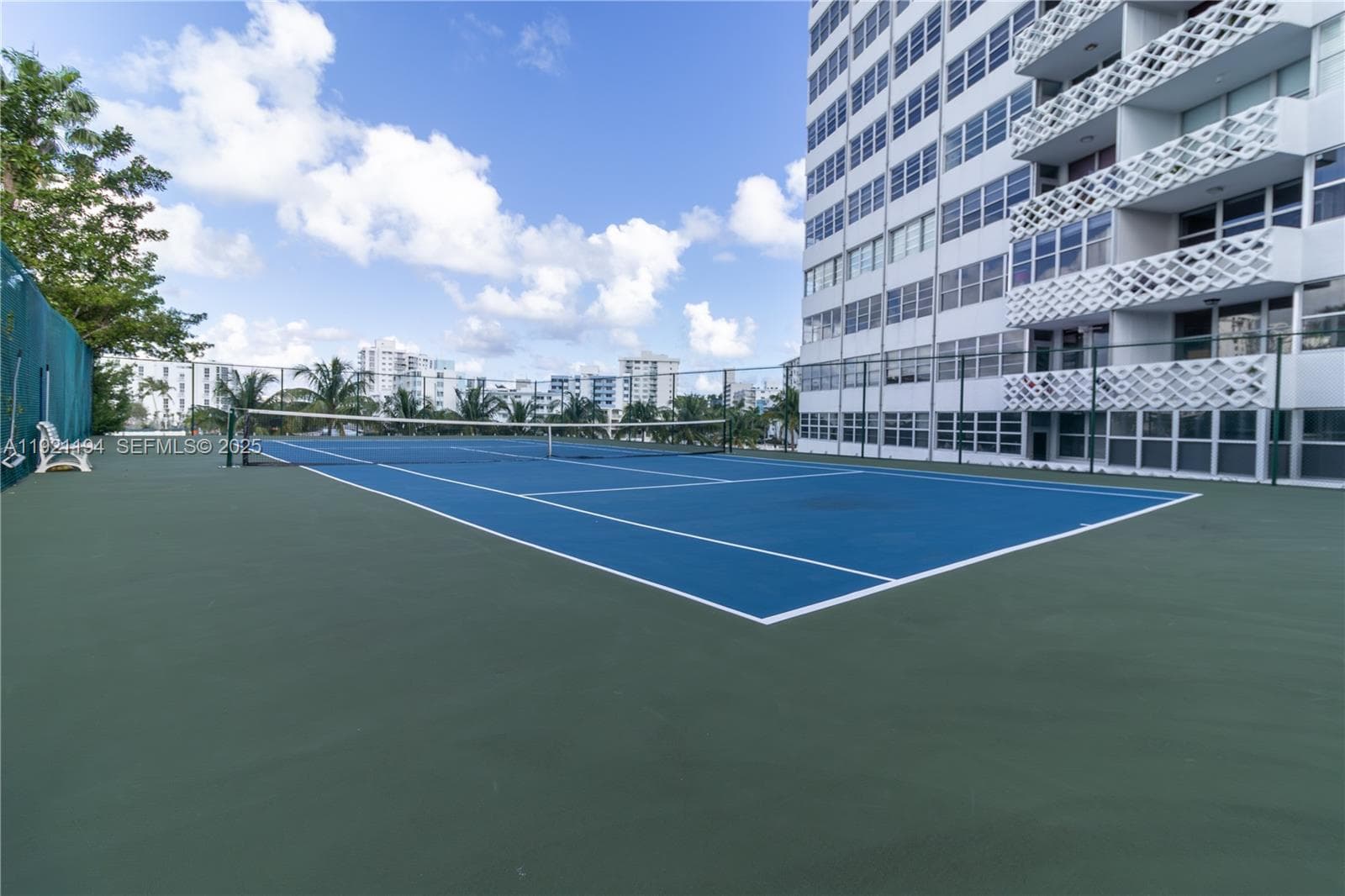 A11921194 — Miami Beach — 25