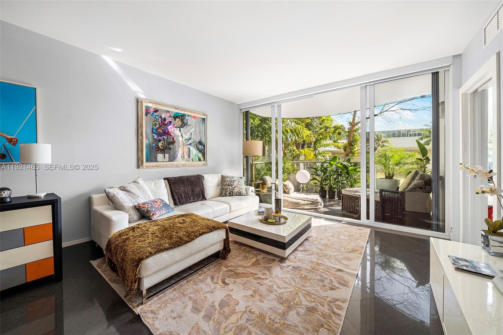A11921465 — Miami Beach — 2
