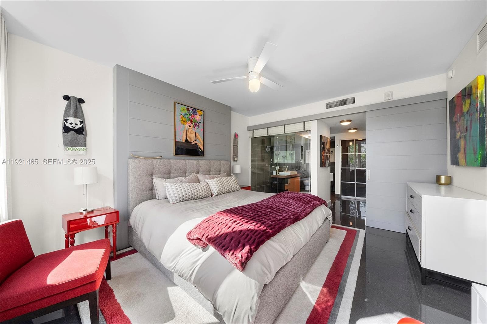 A11921465 — Miami Beach — 11