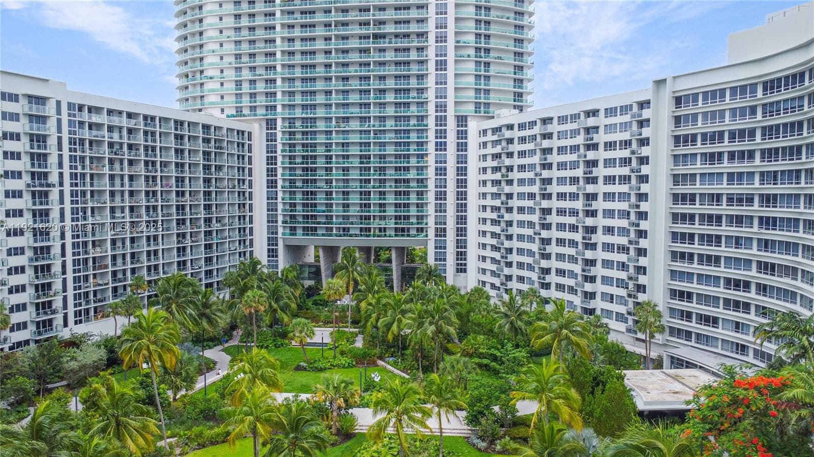 A11921620 — Miami Beach — 46
