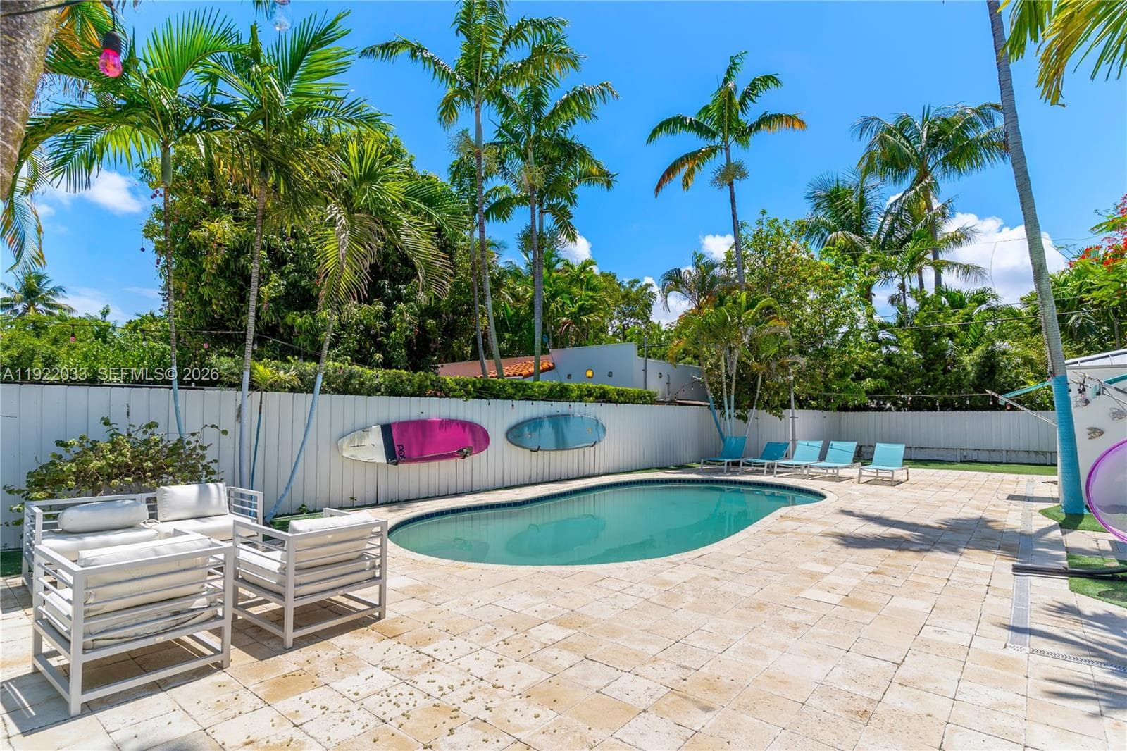 A11922033 — Miami Beach — 34