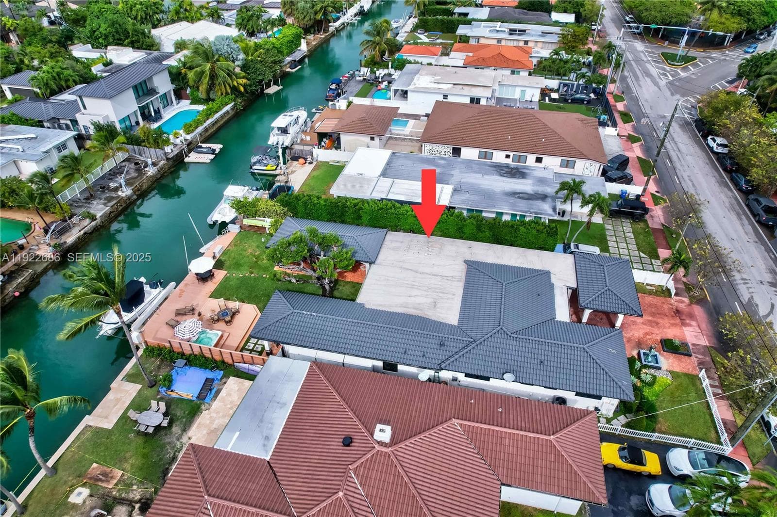 A11922686 — Miami Beach — 23