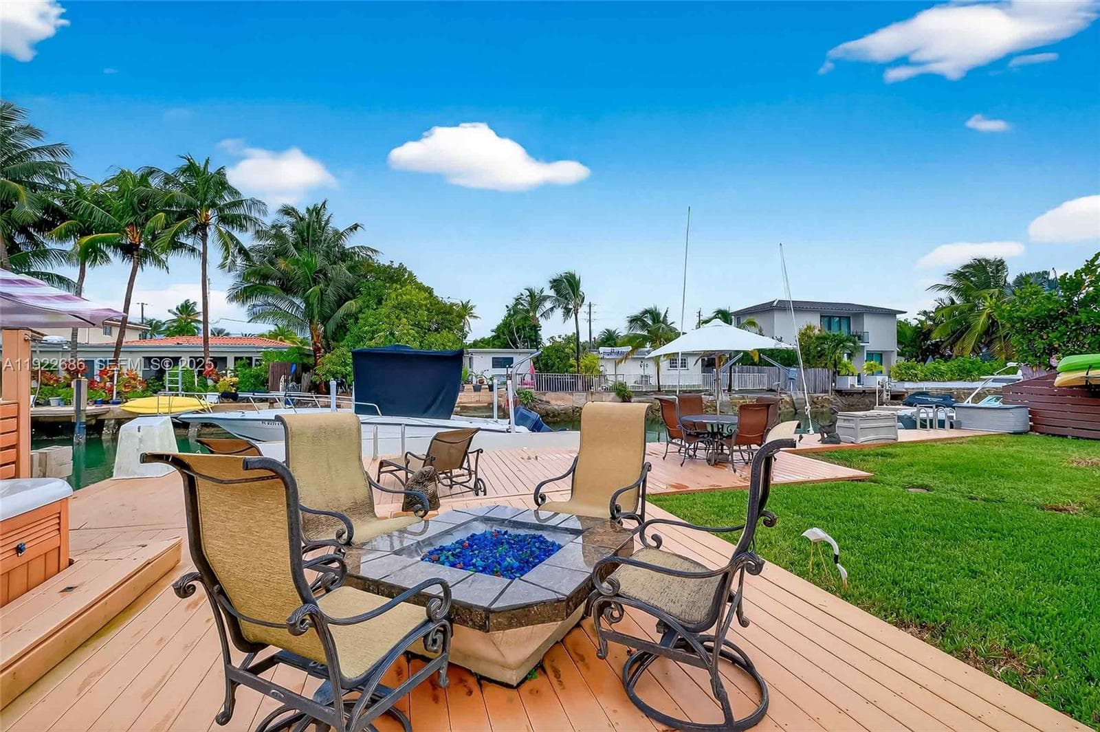 A11922686 — Miami Beach — 58